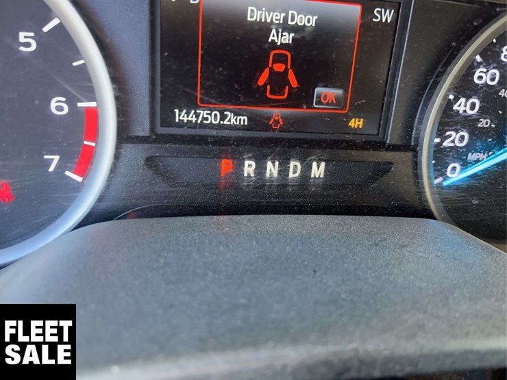 2021-ford-f350-image-21