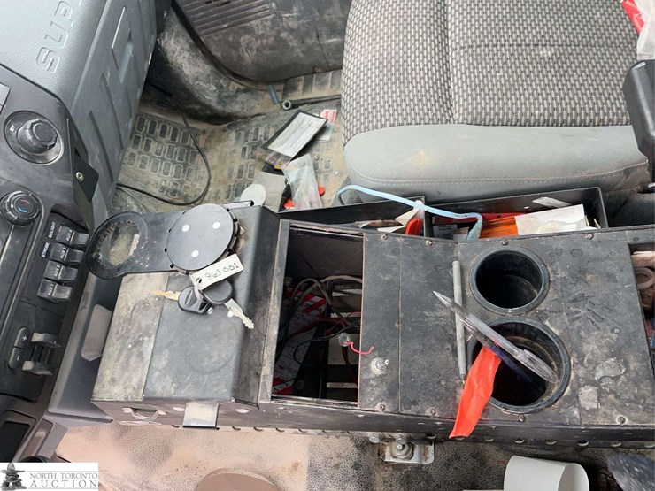 2012-ford-f250-image-15