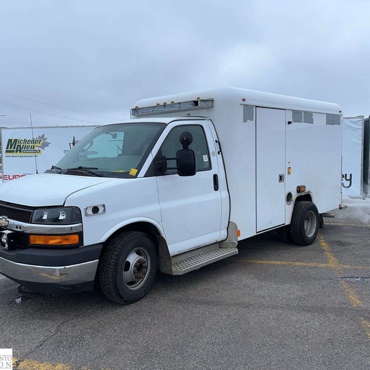 2017 CHEVROLET EXPRESS G3500