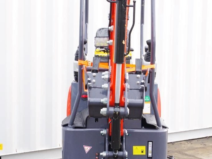 2025-cfg-industrial-mx15rx-mini-excavator-w/-pilot-system,-rato-gasoline-engine,-unused-image-13