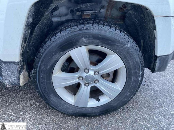 2015-jeep-patriot-image-28