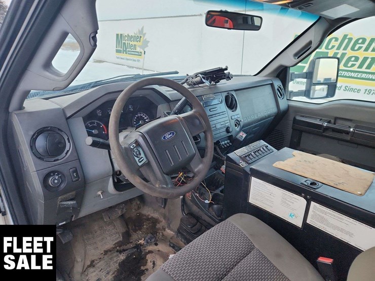 2011-ford-f550-image-18