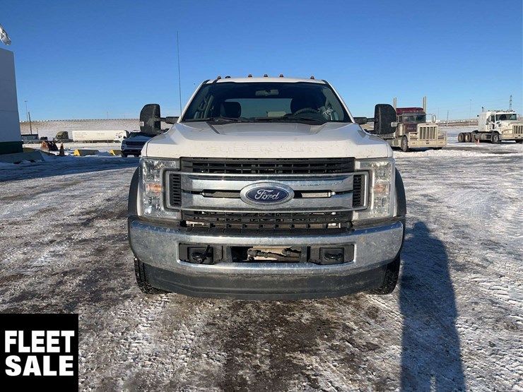 2019-ford-f450-image-9