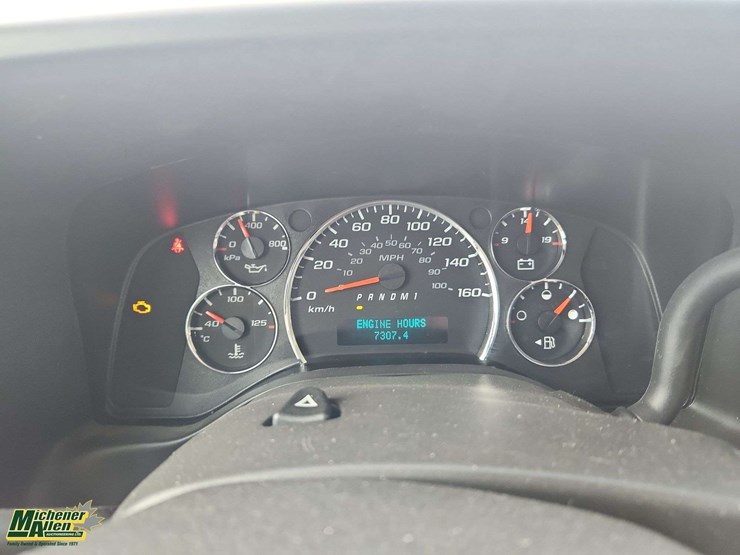 2016-chevrolet-express-s/a-ambulance-image-19