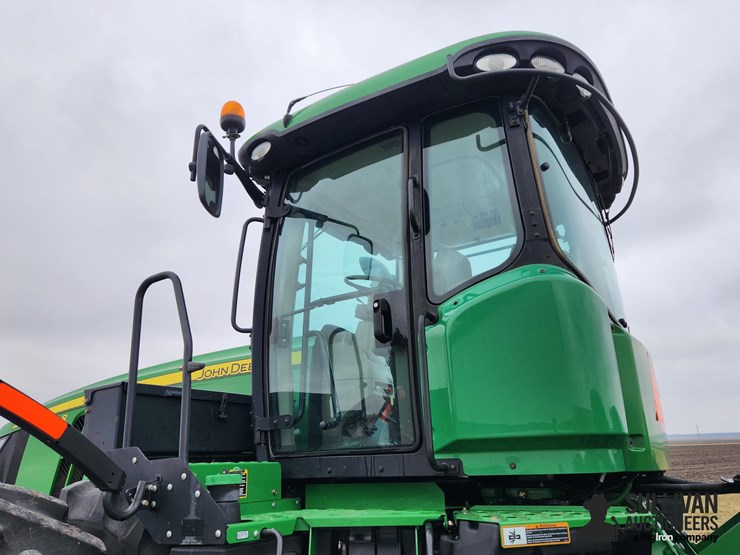 2012-john-deere-9460r-image-10