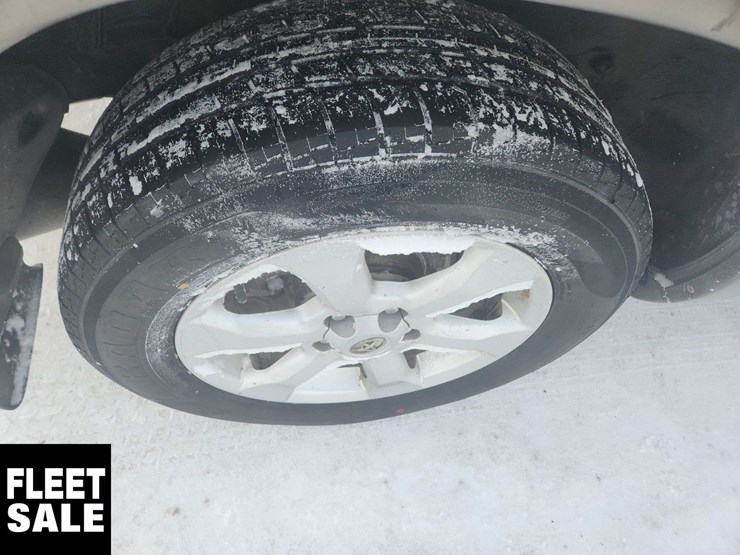 2009-toyota-rav4-image-13