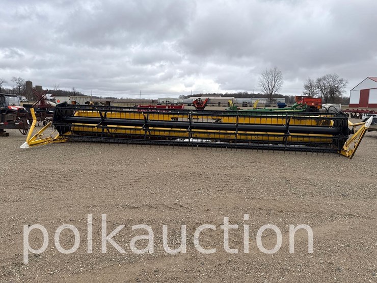 new-holland-73c-image-1