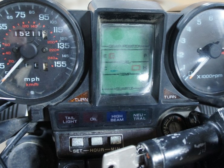 1985-honda-v65-sabre-vf1100s-motorcycle-image-7