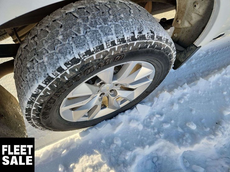 2019-chevrolet-silverado-1500-image-12