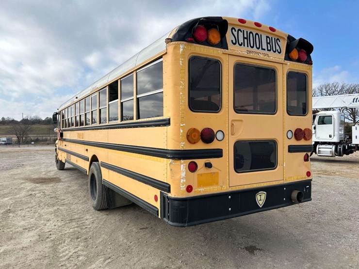 2009-ic-corporation-pb105-school-bus-image-2