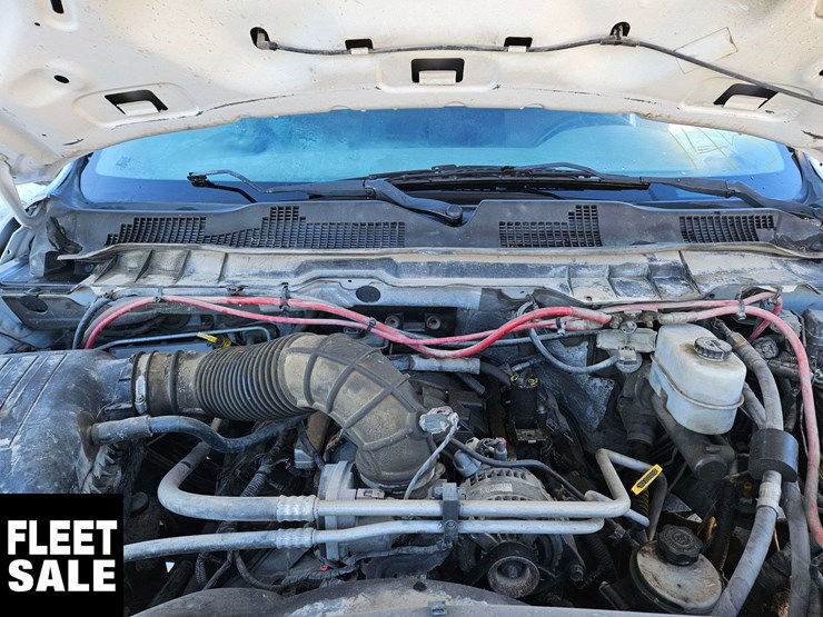 2011-ram-3500-st-image-19