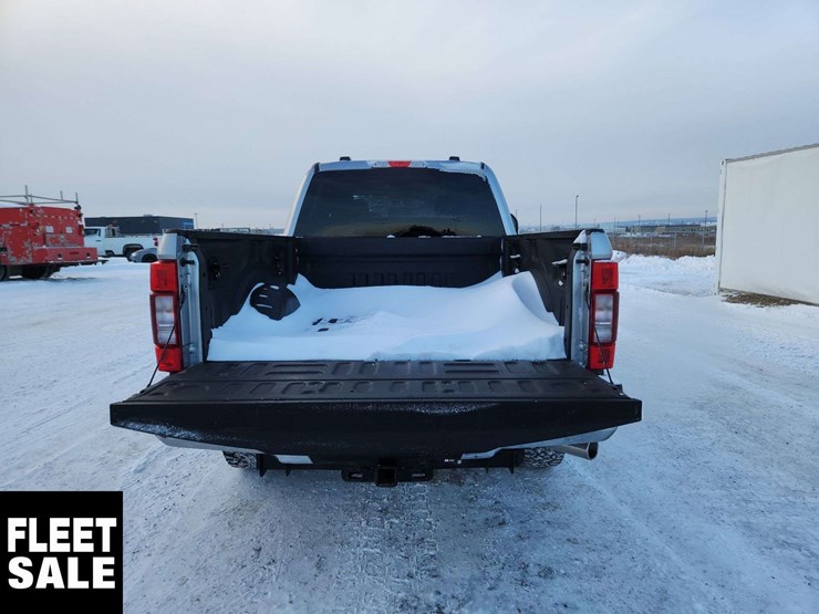 2022-ford-f250-image-17
