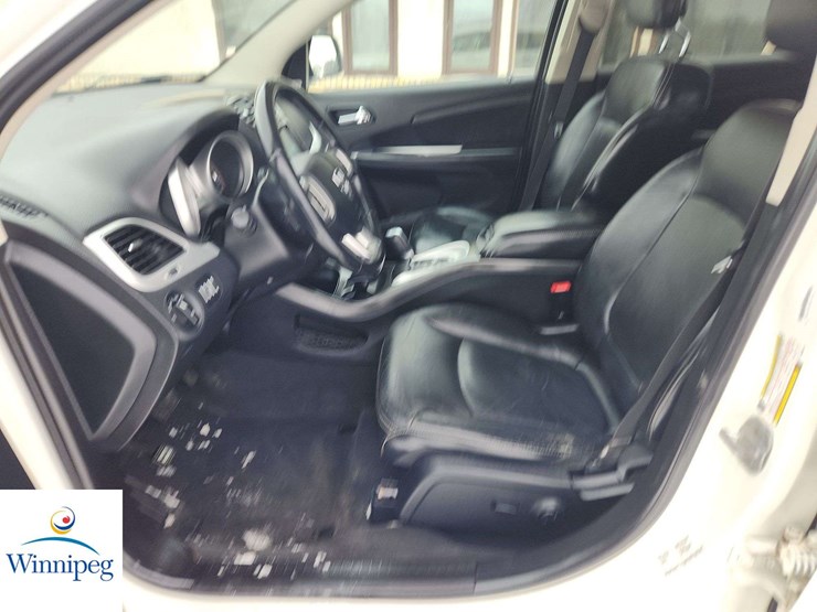 2011-dodge-journey-image-10