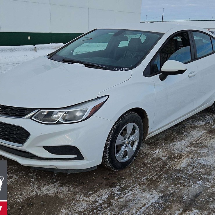 Non-Operable 2017 Chevrolet Cruze LS 4dr Sedan