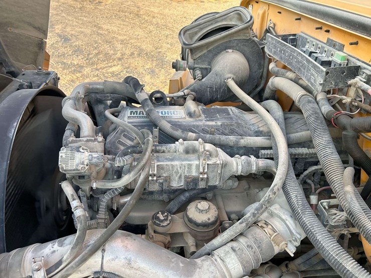 2009-ic-corporation-pb105-school-bus-image-9