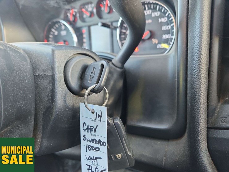 2014-chevrolet-silverado-1500-image-11