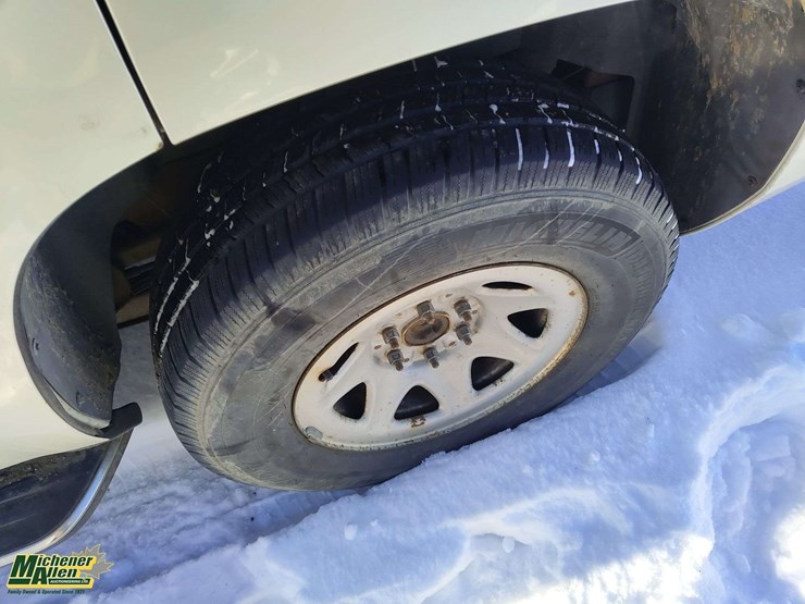 2007-cadillac-escalade-image-7