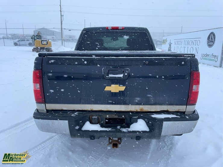 2012-chevrolet-silverado-1500-image-4