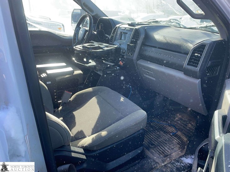 2017-ford-f250-image-24