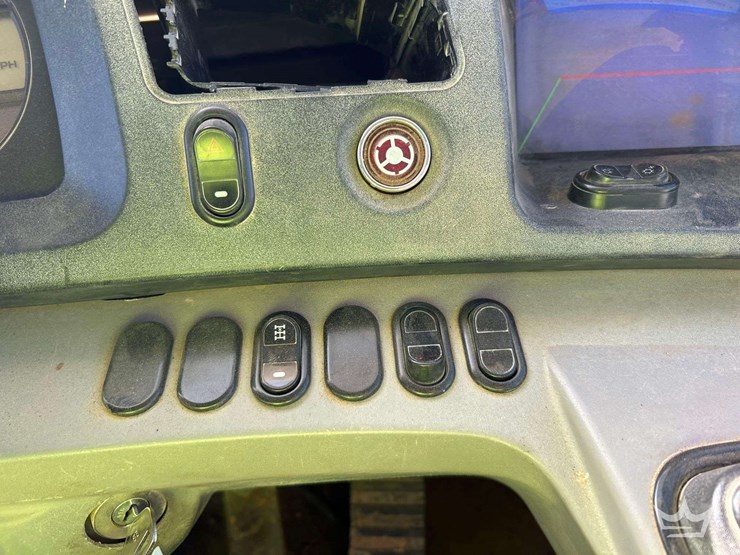 2015-komatsu-hm400-3-image-15