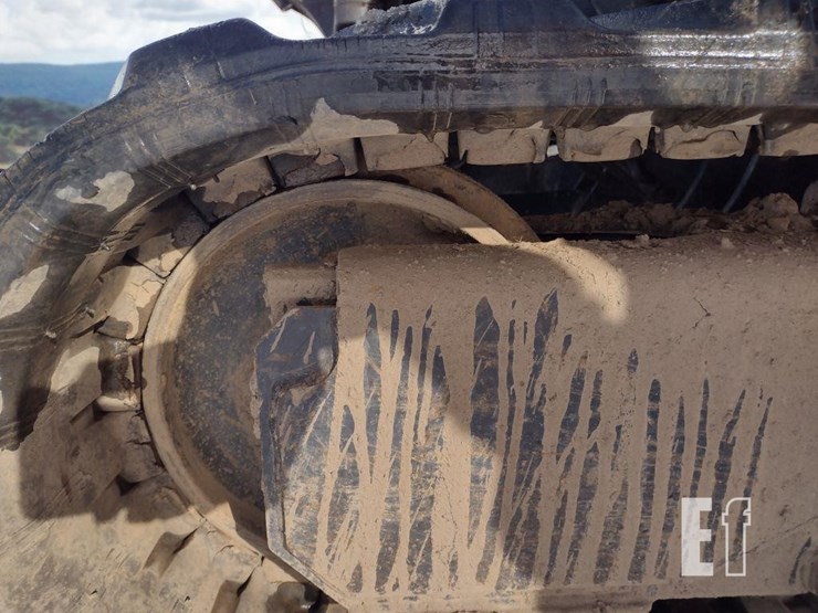 2012-bobcat-e45-image-32