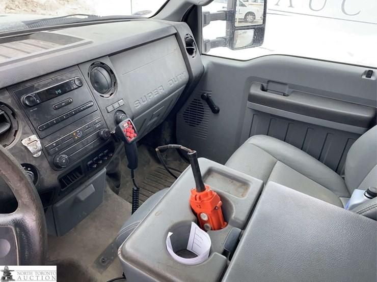 2013-ford-f450-image-31