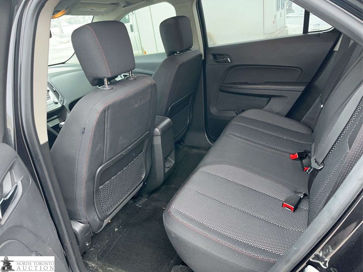 2014-chevrolet-equinox-image-28