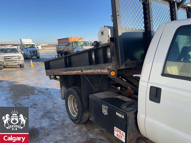 2015-ford-f350-image-19