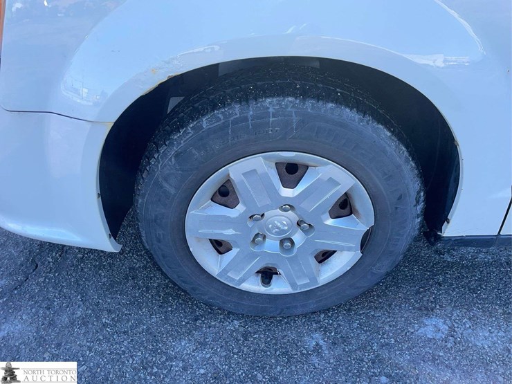 2012-ram-c/v-image-20