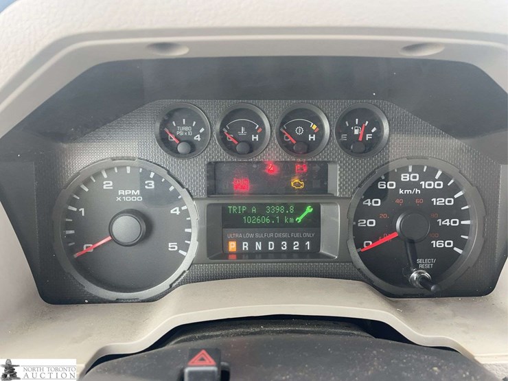 2009-ford-f250-image-13