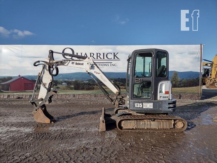 bobcat-e35-image-1