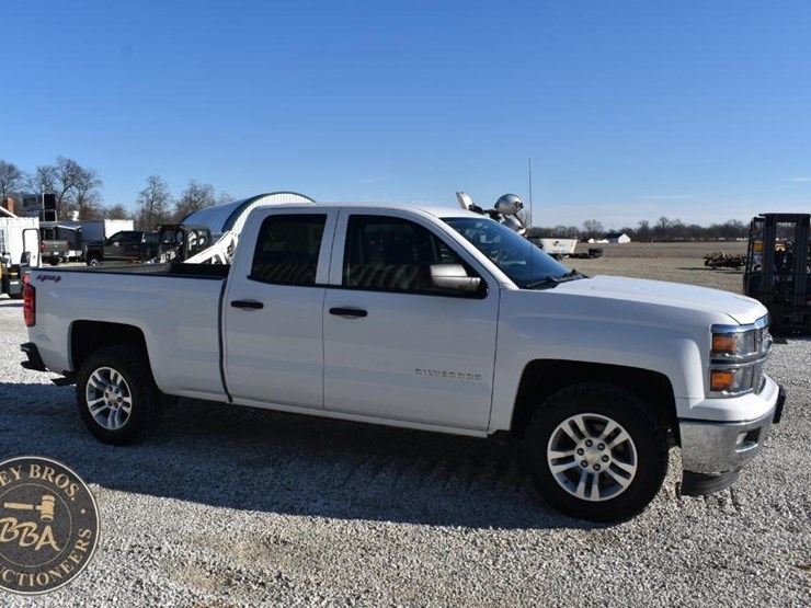 2014-chevrolet-silverado-1500-lt-image-8