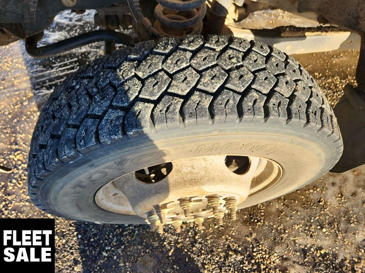 2019-ford-f550-image-27