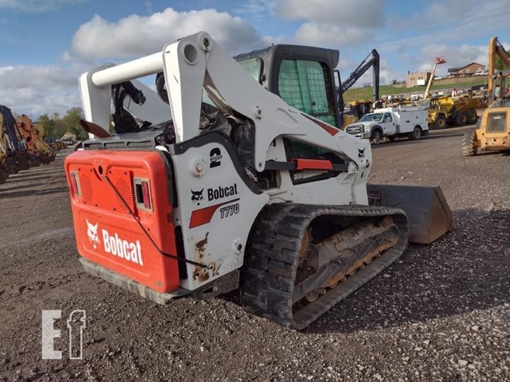 2019-bobcat-t770-image-42