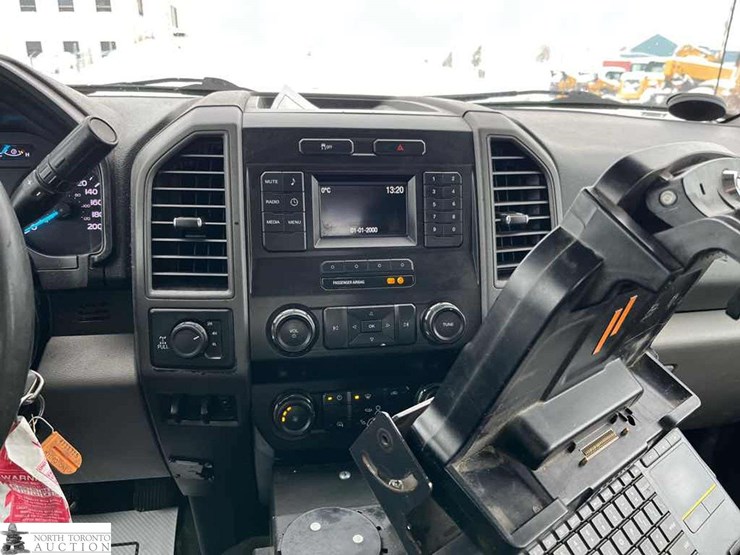 2019-ford-f250-image-16