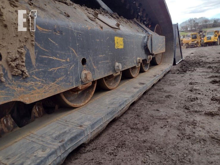 kubota-svl75-3-image-30