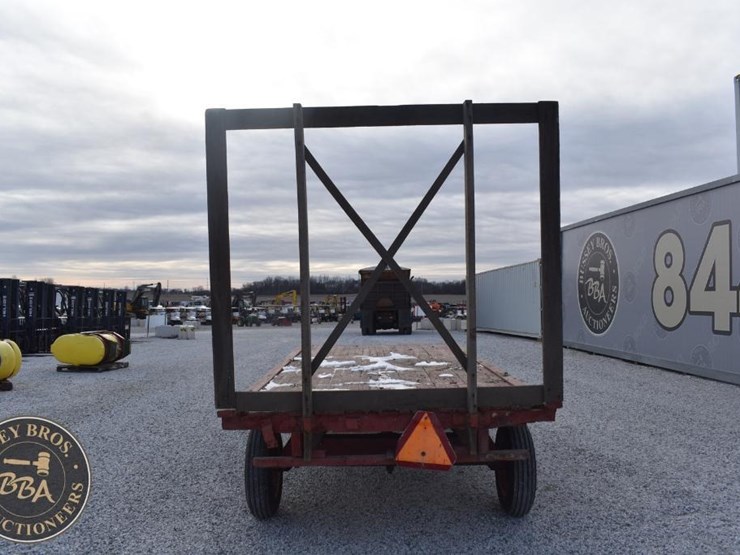 hay-wagon-38980-image-4