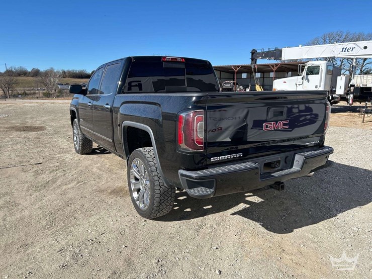 2016-gmc-1500-image-2