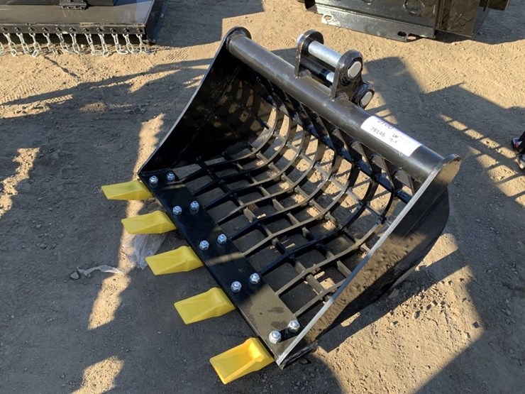 unused-2025-iranch-22in-rock-bucket,-image-1