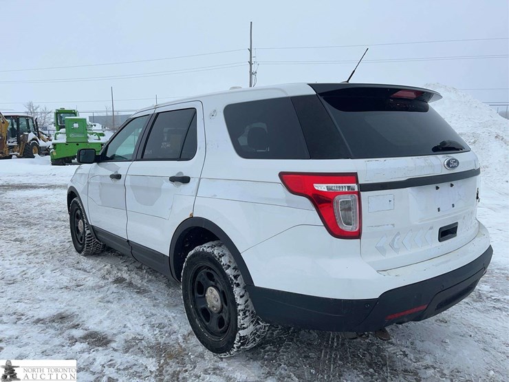 2014-ford-explorer-police-interceptor-image-5