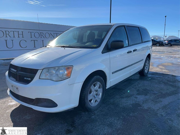 2012-ram-c/v-image-1