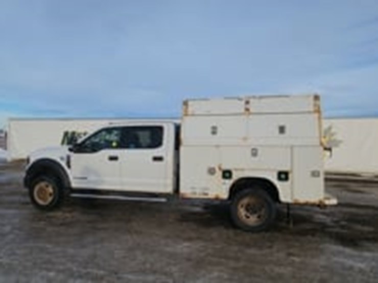 2018-ford-f550-image-5