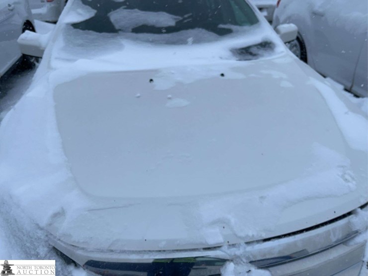 non-operable-2012-ford-fusion-hybrid-image-24