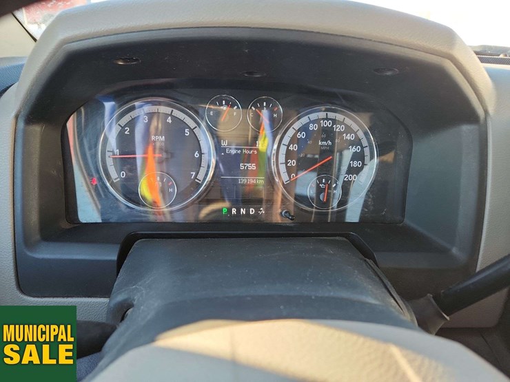 2011-dodge-1500-image-9