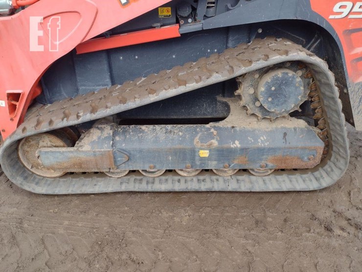 2019-kubota-svl95-2s-image-21