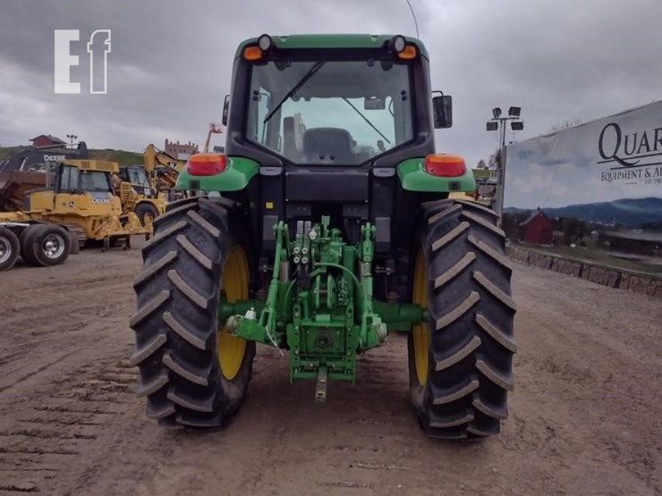 2014-john-deere-6140m-image-4