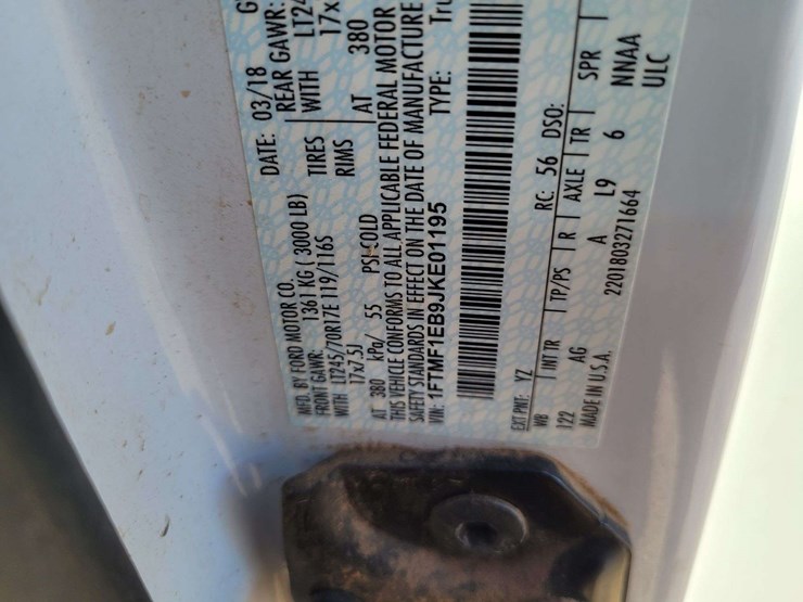 2018-ford-f150-xl-image-10