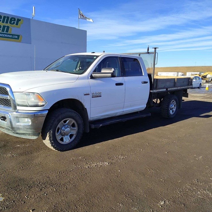 2015 DODGE 3500