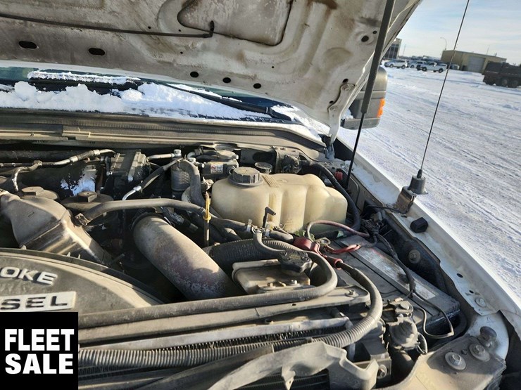 2009-ford-f550-image-31