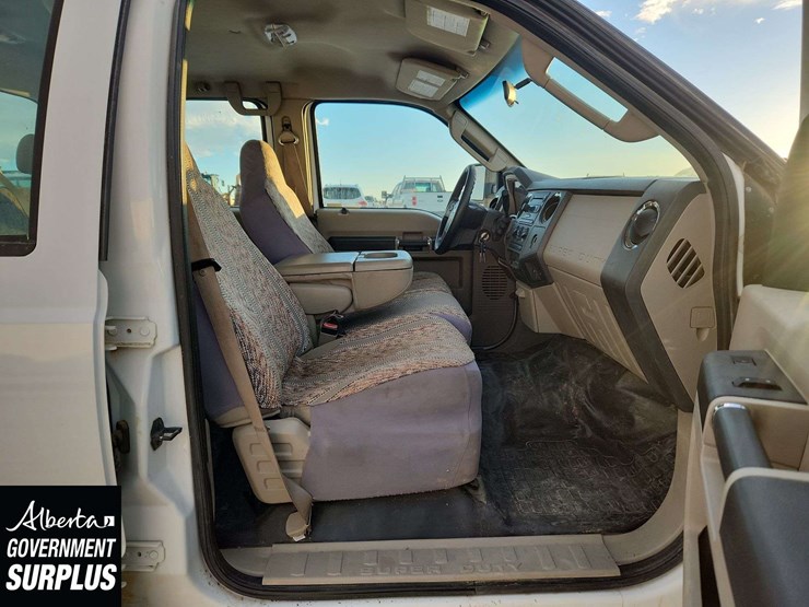 2008-ford-f350-image-17